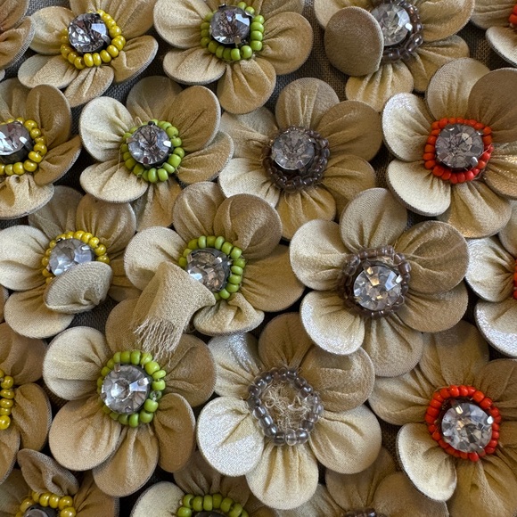 Anthropologie flower detail clutch - Picture 6 of 6